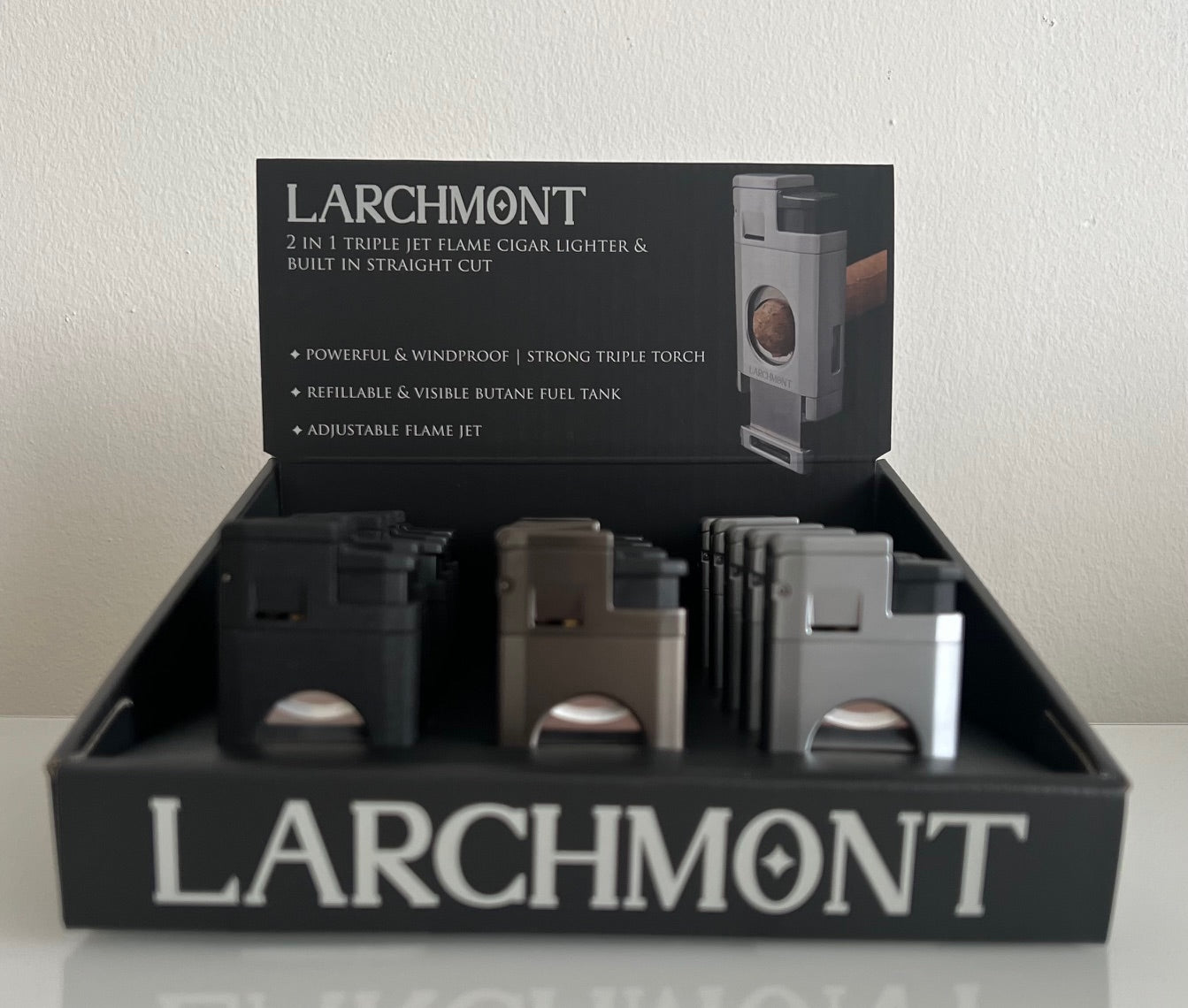 Display Counter Larchmont Aspen 2-in-1 Aspen Triple Torch butane Lighter and Cigar Cutter Built-In 15 PCS (5 Black, 5 Gun Metal, 5 Sliver)